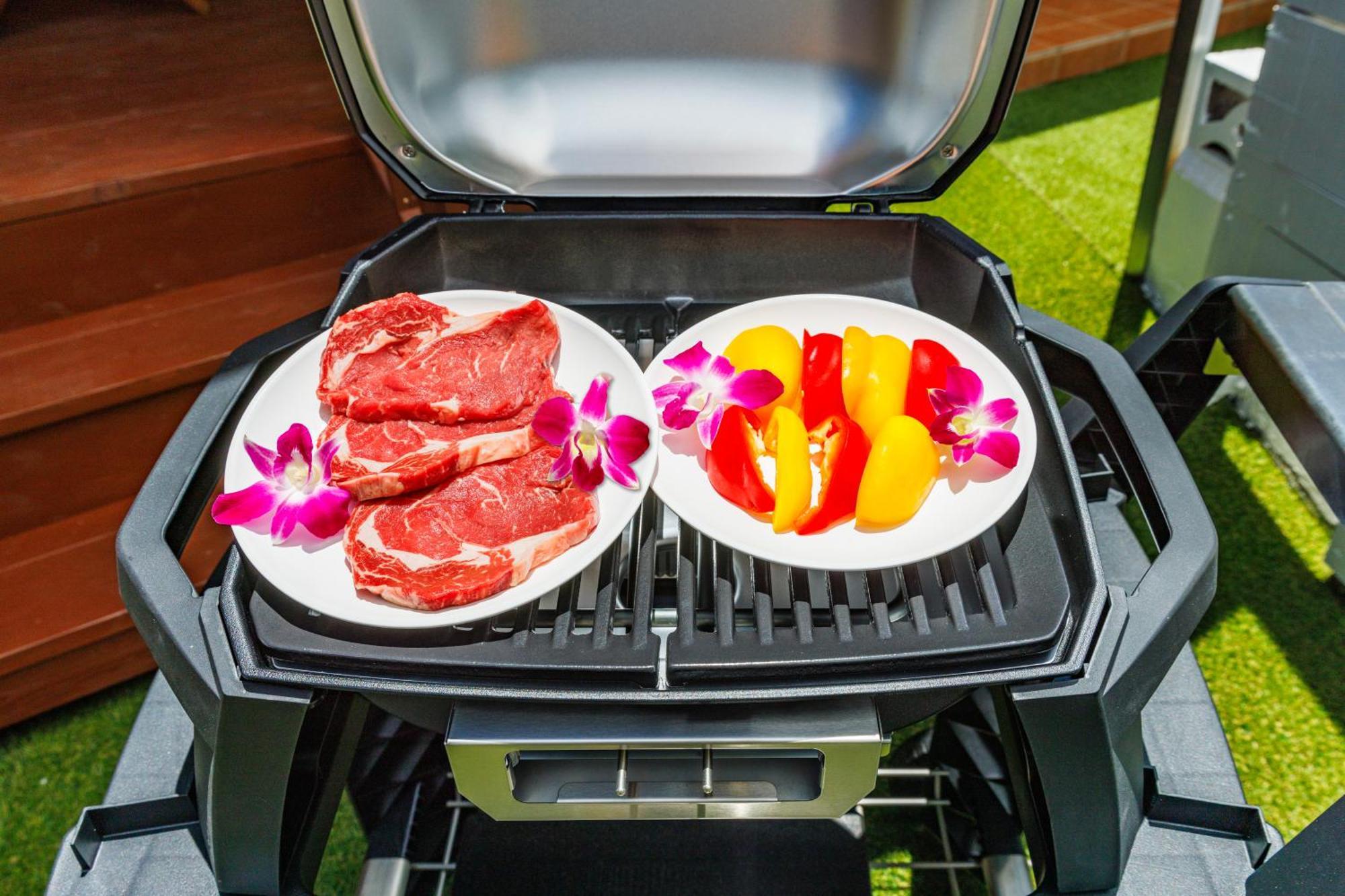 新規オープン サウナ Bbq ジャグジー付き 最大7名 無料駐車場4台 ビーチまで車で5分 Sky House Villa Uruma Bagian luar foto